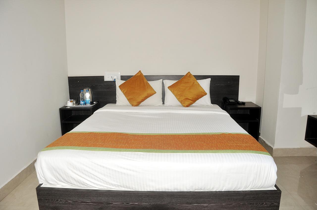 Orange Comforts Devanahalli Exterior photo